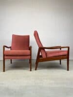 Pair of Danish Mid-Century Armchairs in Rose Pink Velvet - Image 7